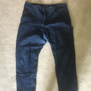 Sz. 16 NYDJ Dark Denim Jeans